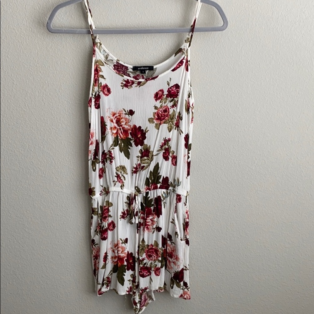 Floral Romper Sz Small